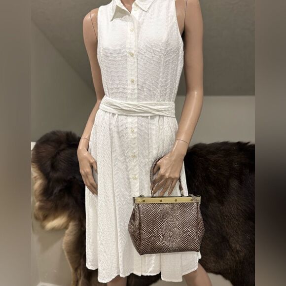 Unique, One of Kind! Handmade Embossed Cowhide Double Sides Push Lock Handbag - Picture 10 of 16